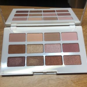 Laura Geller eyeshadow pallet in cinnamon & spice